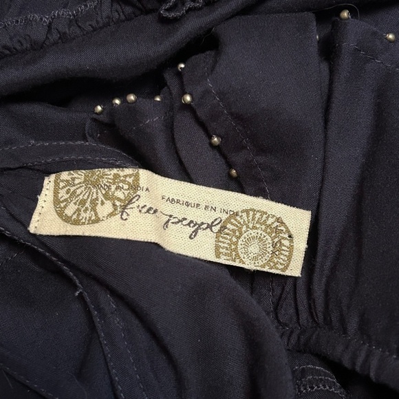 Free People Navy 100% Rayon Peplum Boho Top Tank Shirt Blouse Ruffles Metal XS-S - Picture 9 of 12